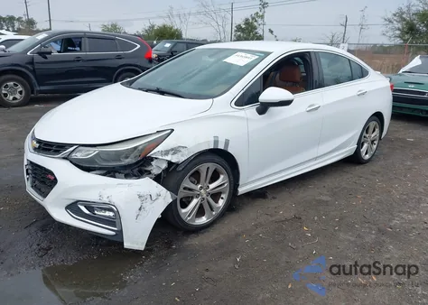 2017 Chevrolet Cruze Premier Auto z USA, uszkodzony, nr VIN 1G1BF5SM9H7158045